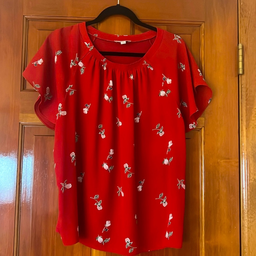 Loft LP Red Flutter Sleeve Blouse
